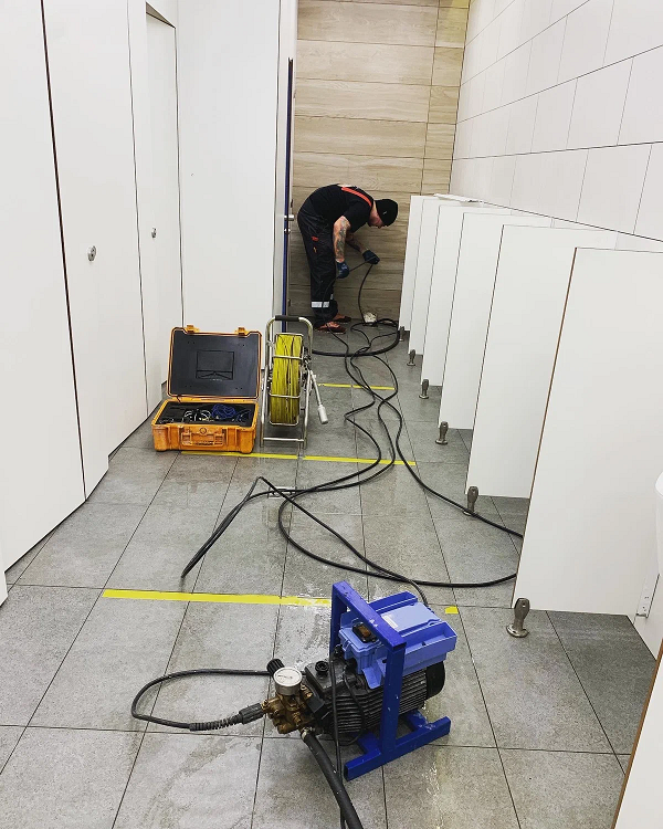 Islak hacim gider hattı müdahalesi