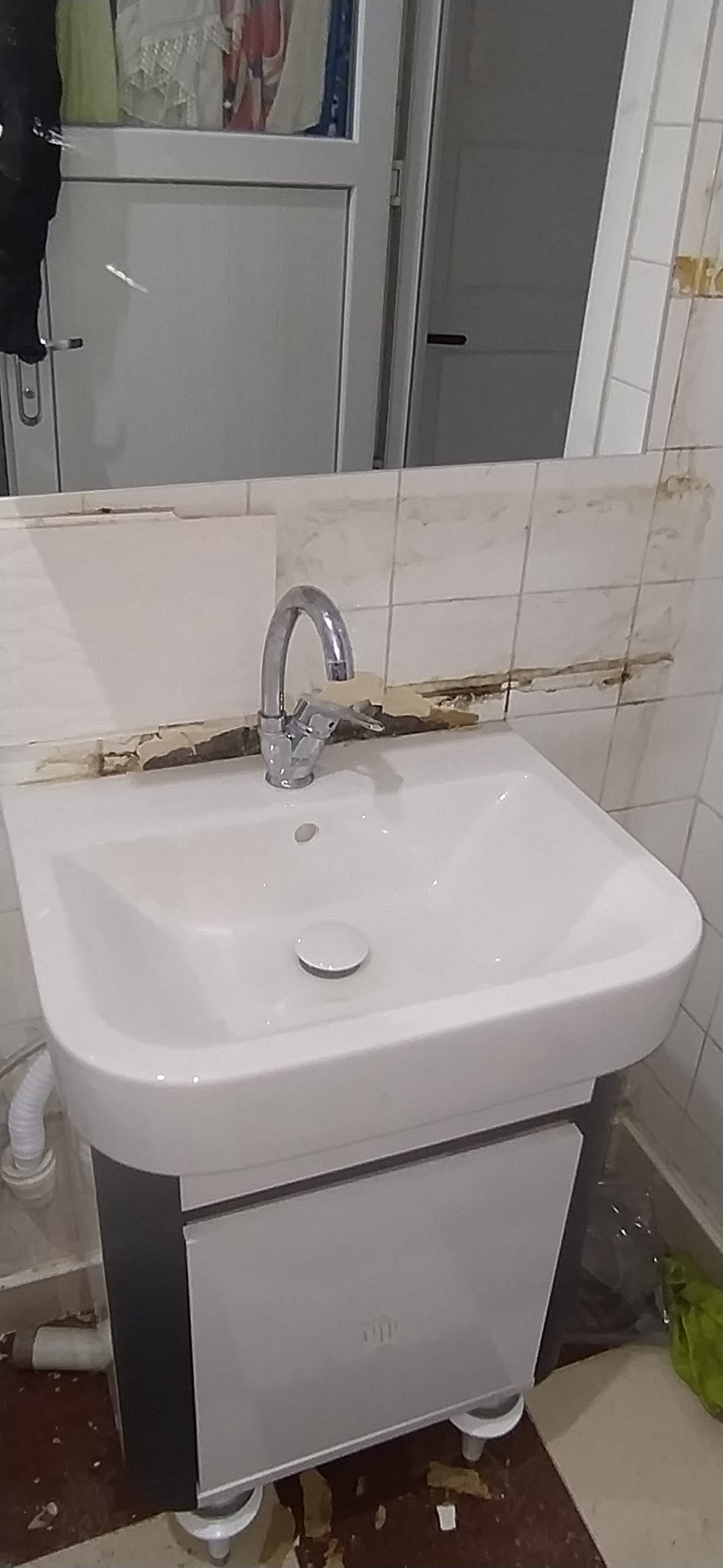 Lavabo tıkanıklık açma kontrollü müdahale